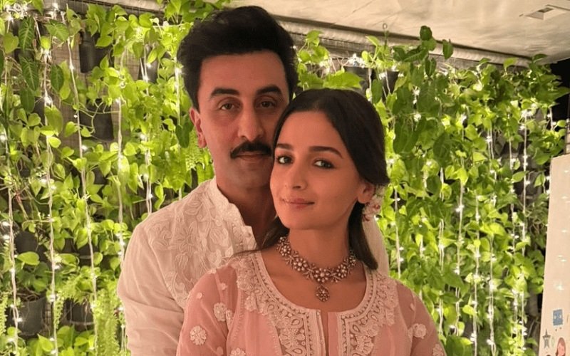 Alia-Ranbir ने वास्तु में मनाई आखिरी दीवाली